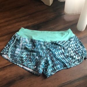 NWOT Nike running shorts